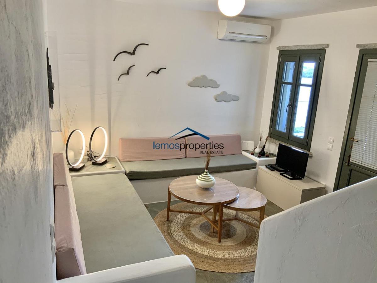 Aqua Blue, Only 100 Meters From The Beach Of Gialiskari Ioulis Bagian luar foto