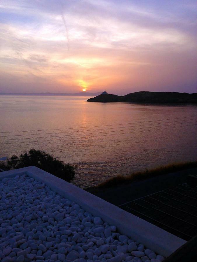 Aqua Blue, Only 100 Meters From The Beach Of Gialiskari Ioulis Bagian luar foto