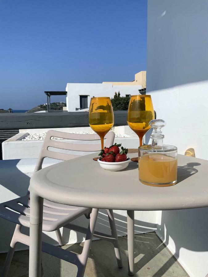 Aqua Blue, Only 100 Meters From The Beach Of Gialiskari Ioulis Bagian luar foto