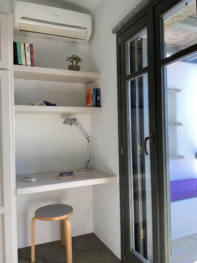 Aqua Blue, Only 100 Meters From The Beach Of Gialiskari Ioulis Bagian luar foto